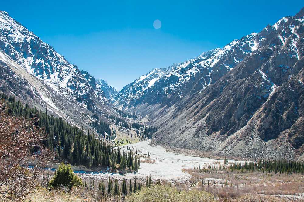 Ала-арча - национальный парк и ущелье, киргизия