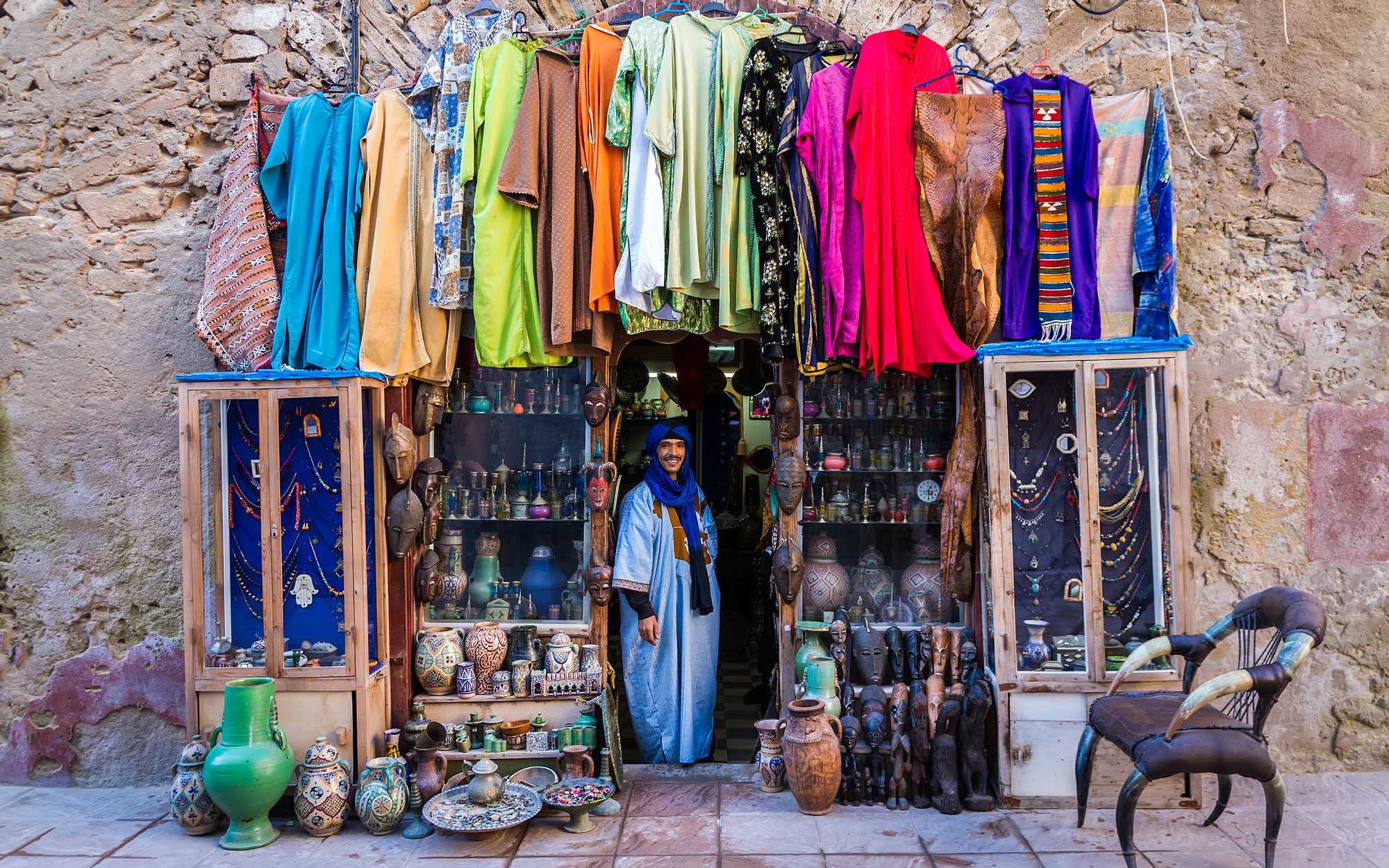 Morocco travel. Марокко Красильни. Эссуэйра Марокко улочки. Essaouira Марокко. ЭС-Сувейра города Марокко.