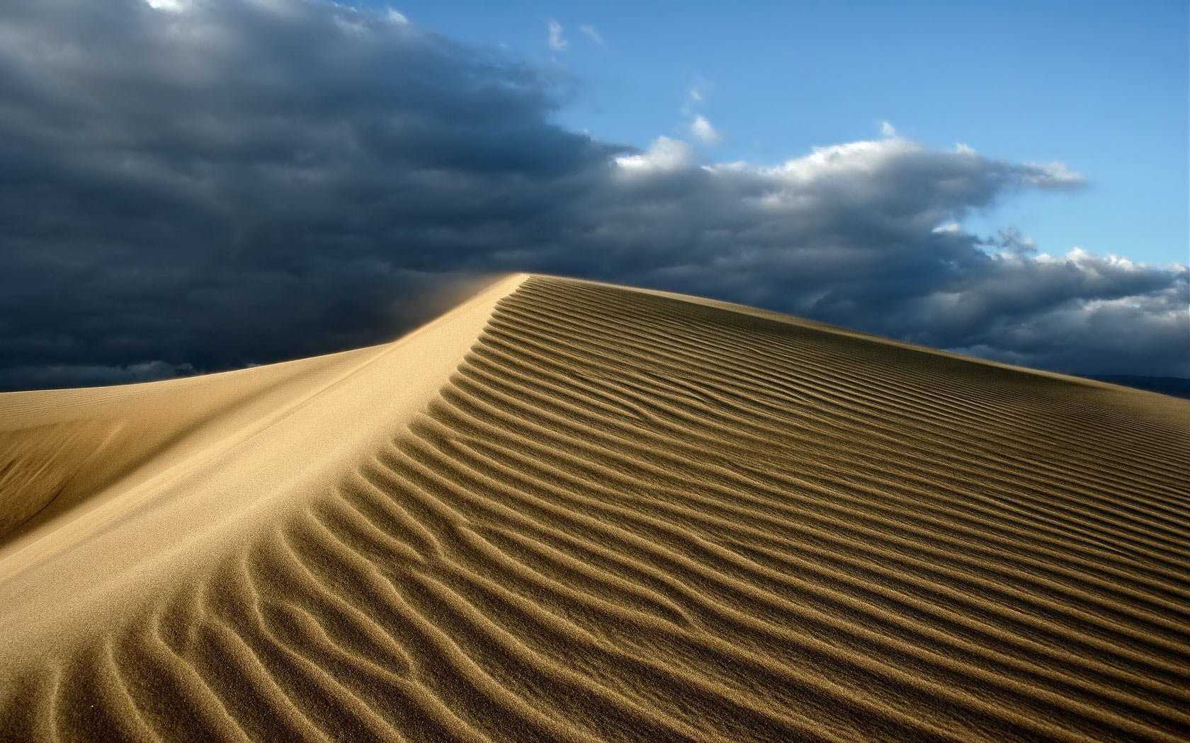 Россия в песке. самые красивые пустыни, дюны и барханы в стране: от якутии до калининградской области - самокатус