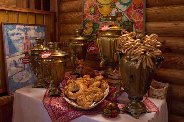 Чем питались русские богачи 18-19 веков: странные блюда, которые не дожили до наших дней. и чем довольствовались бедные крестьяне