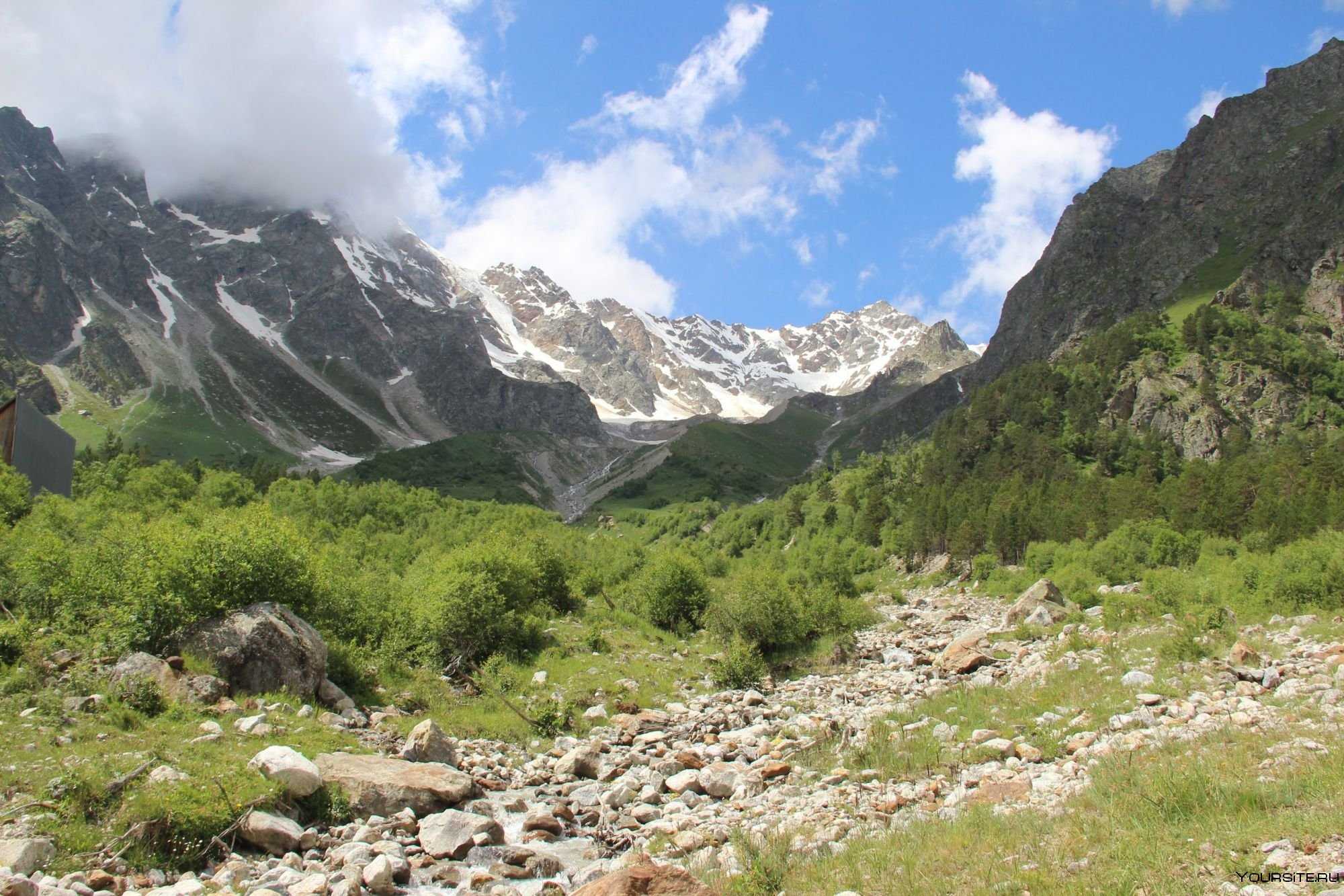 Верхняя балкария: ледник, голубые озера, язык тролля и аушигер